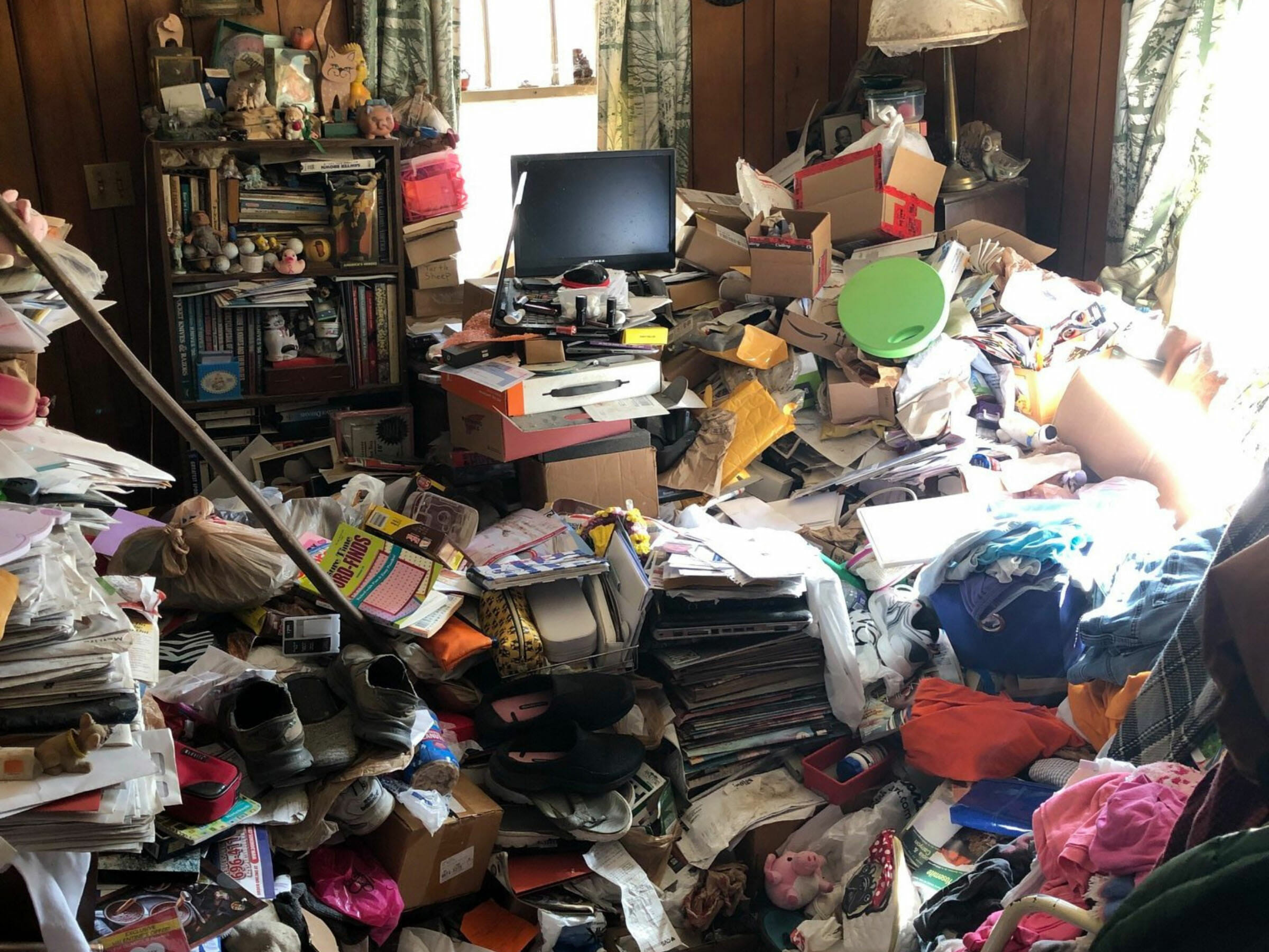 El Paso Auto Part Hoarders Oreillys Stash Is Calling Your Name - rtcaf59